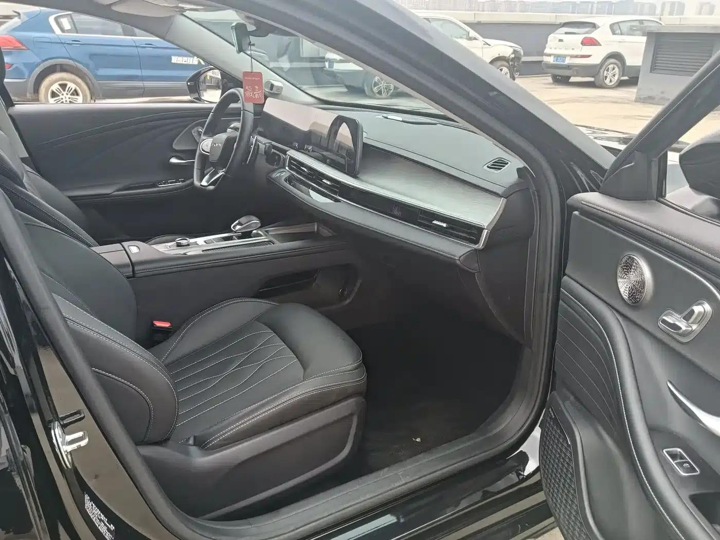 Chery Arrizo 8 2024 High-Performance Edition 2.0T DCT — миниатюра 7