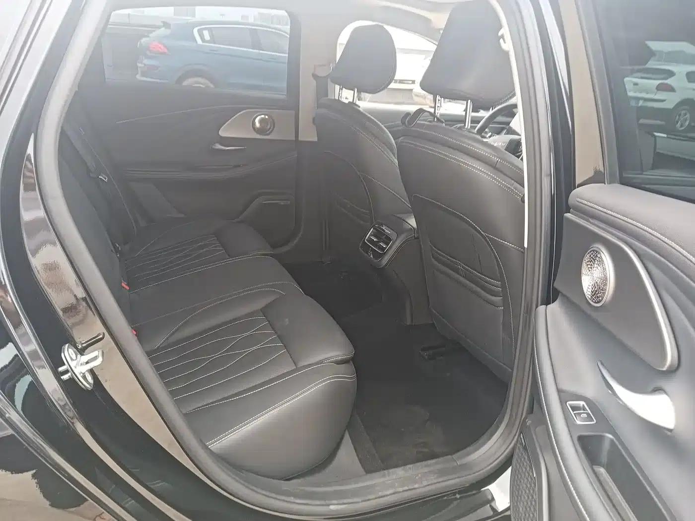 Chery Arrizo 8 2024 High-Performance Edition 2.0T DCT — миниатюра 8