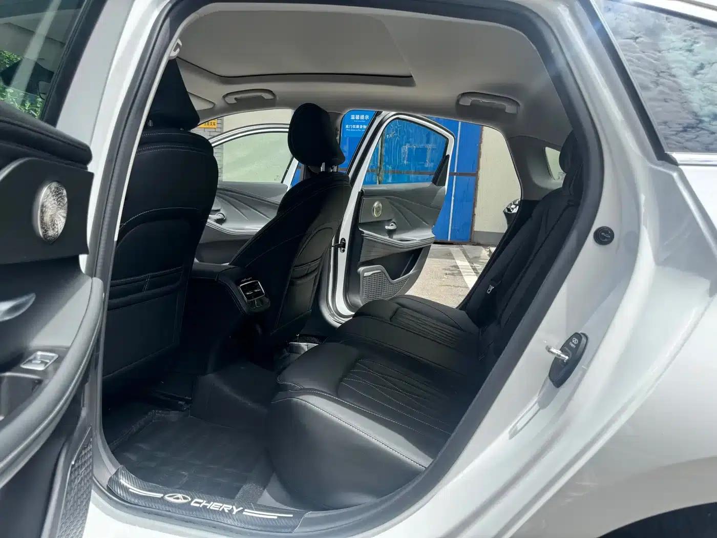 Chery Arrizo 8 2024 1.6T DCT Smart — миниатюра 10