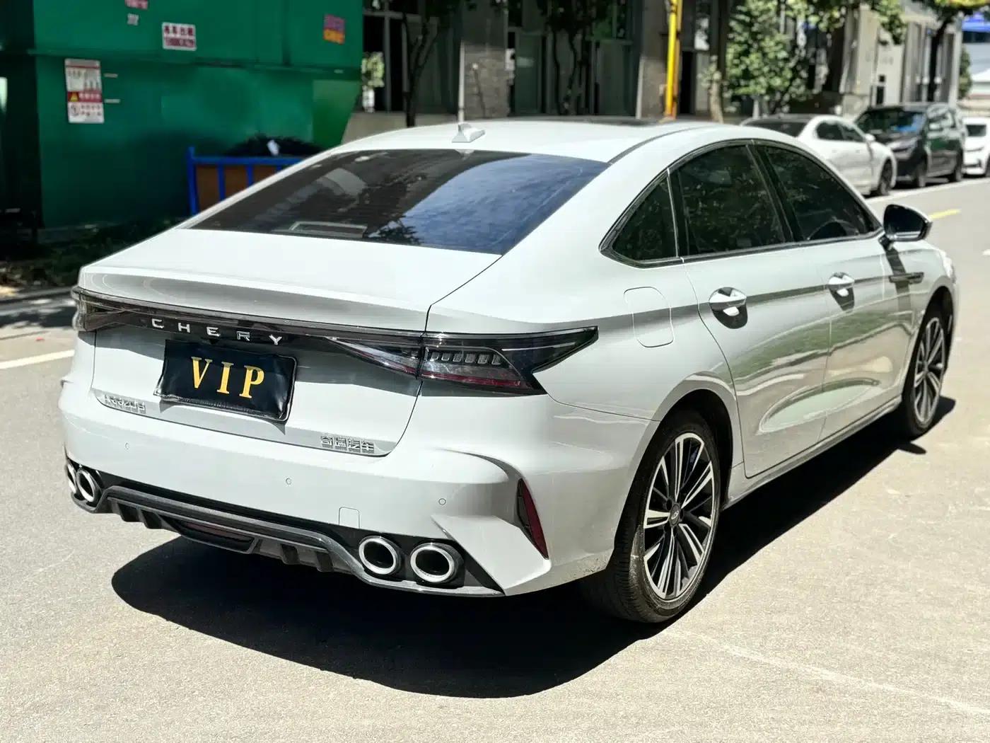 Chery Arrizo 8 2025 1.6T DCT — миниатюра 11