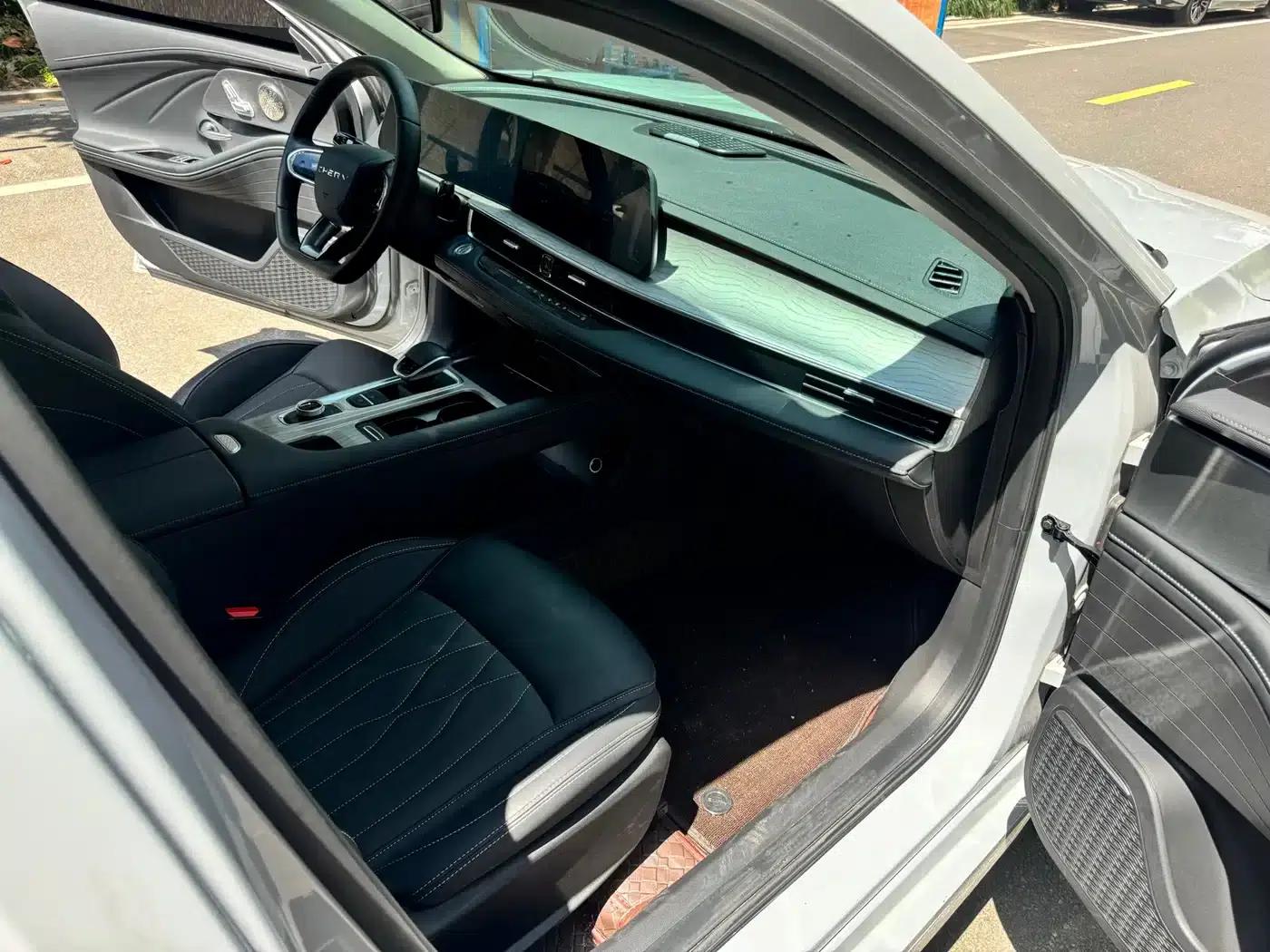 Chery Arrizo 8 2025 1.6T DCT — миниатюра 8