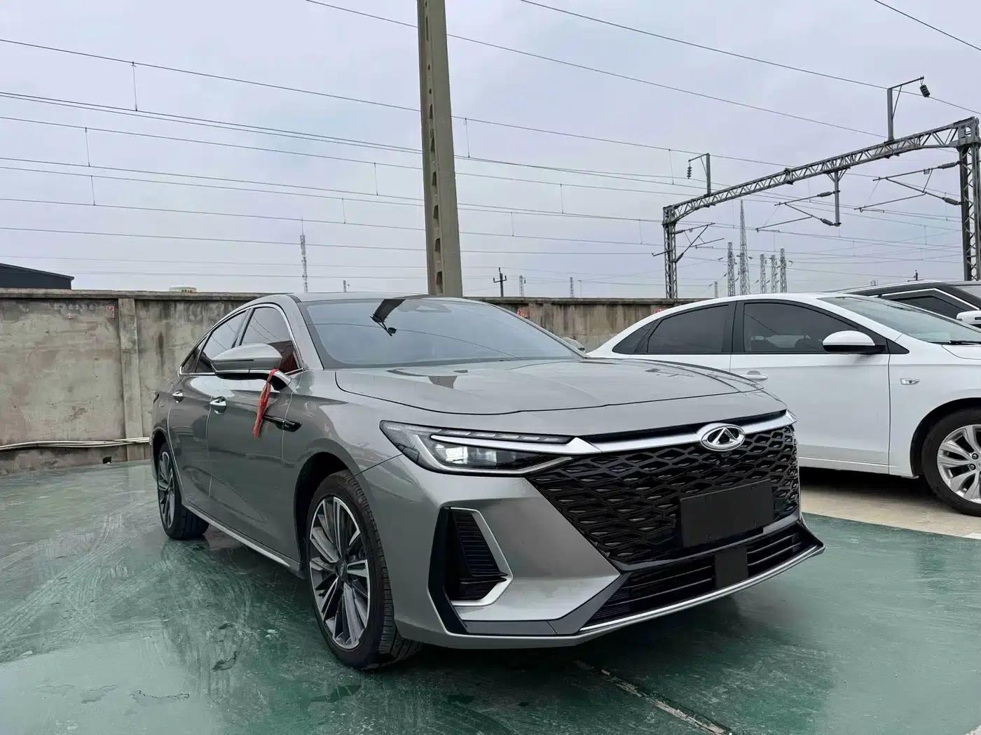 Chery Arrizo 8 2022 1.6T DCT Elegance — миниатюра 3