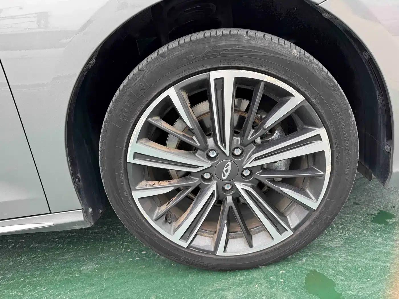 Chery Arrizo 8 2022 1.6T DCT Elegance — миниатюра 4