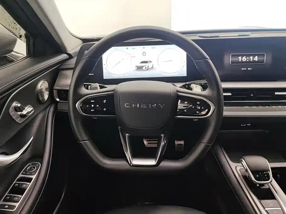 Chery Arrizo 8 2024 High-Performance Edition 2.0T DCT — миниатюра 15