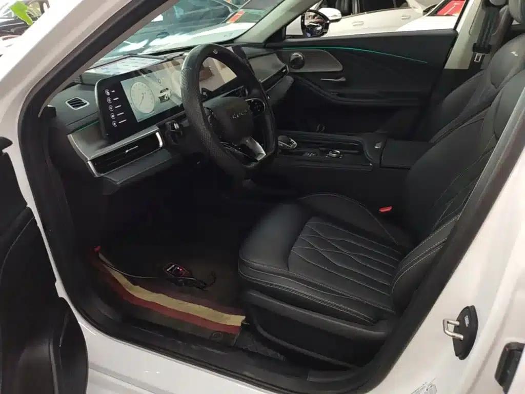 Chery Arrizo 8 2025 1.6T DCT Smart — миниатюра 15