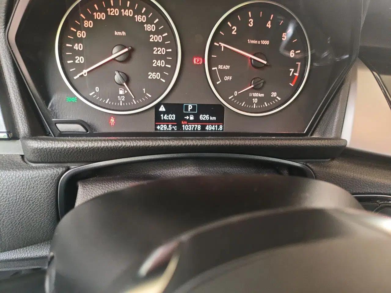 BMW 2 Series Active Tourer 2016 218i Leading Model — миниатюра 12