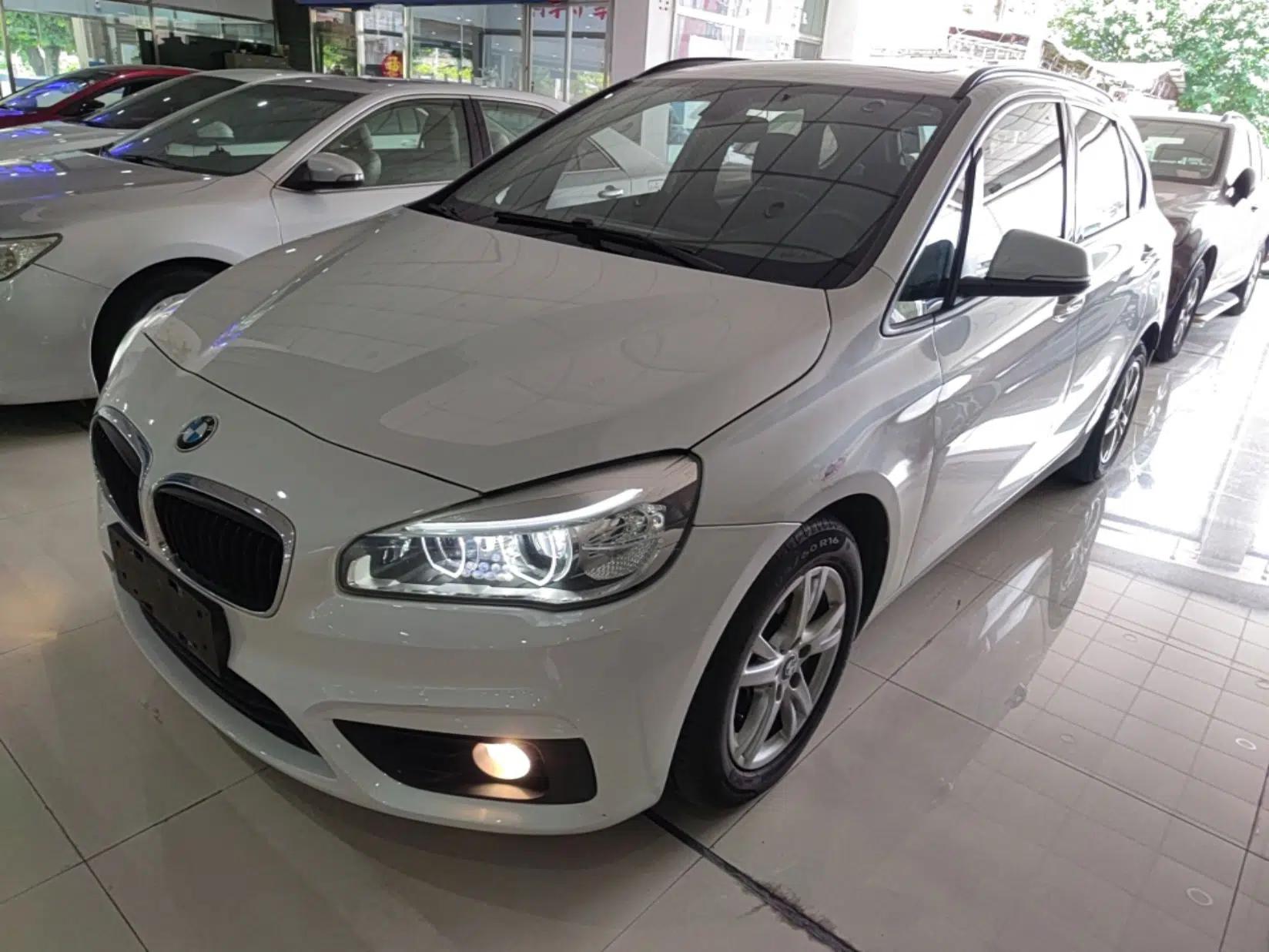 BMW 2 Series Active Tourer 2016 218i Leading Model — миниатюра 1