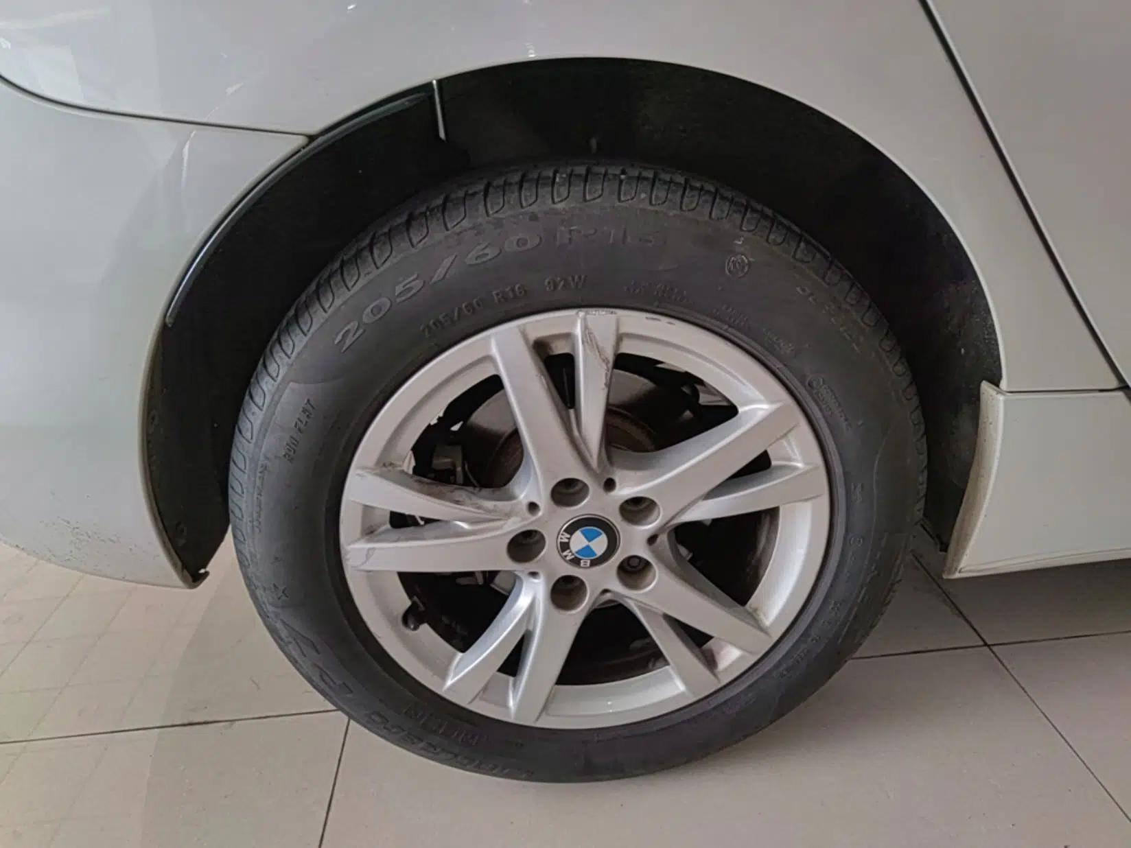 BMW 2 Series Active Tourer 2016 218i Leading Model — миниатюра 11