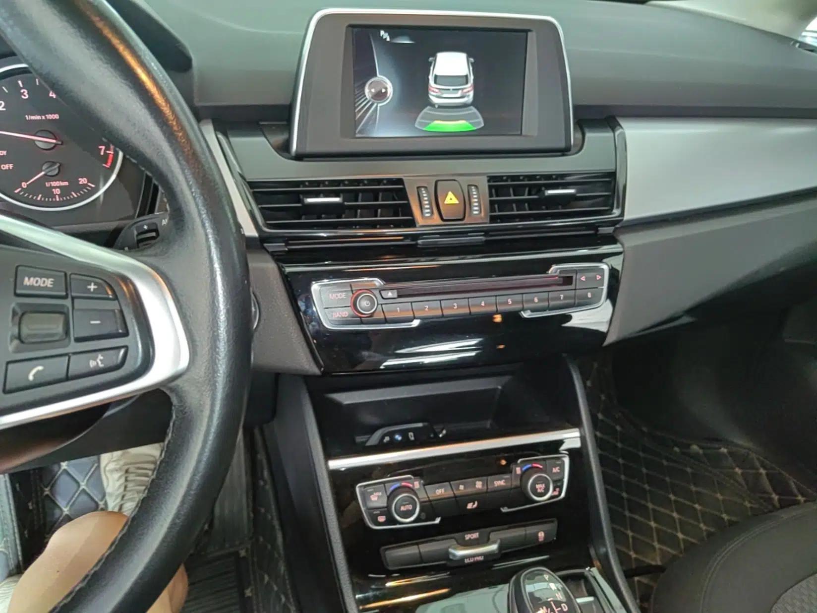 BMW 2 Series Active Tourer 2016 218i Leading Model — миниатюра 15