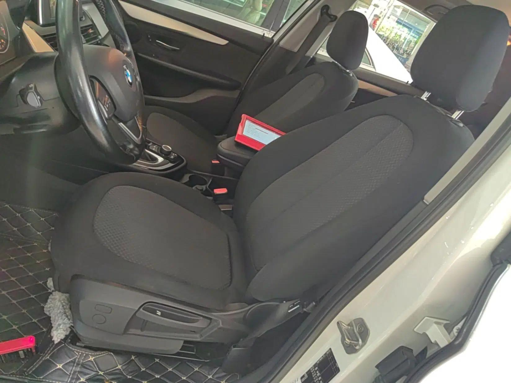 BMW 2 Series Active Tourer 2016 218i Leading Model — миниатюра 17
