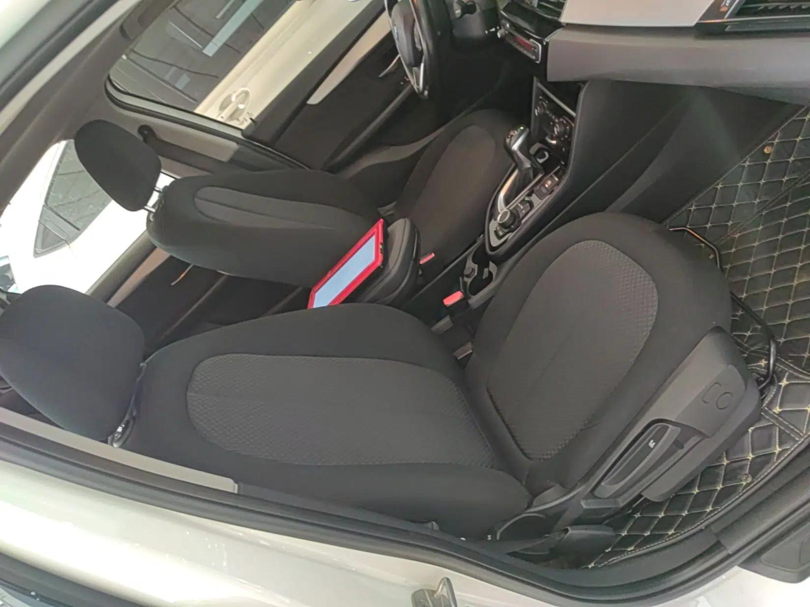 BMW 2 Series Active Tourer 2016 218i Leading Model — миниатюра 19