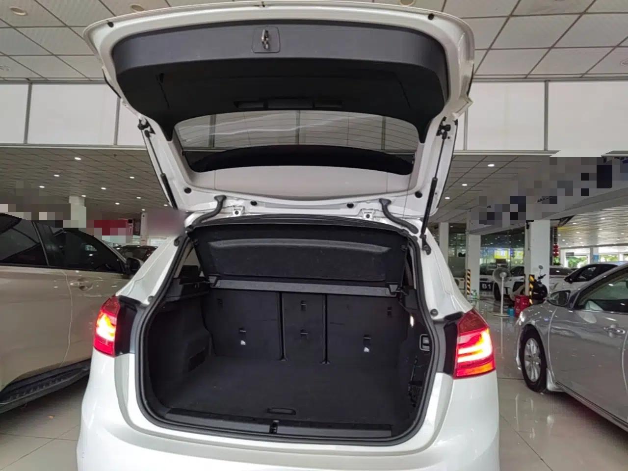 BMW 2 Series Active Tourer 2016 218i Leading Model — миниатюра 22