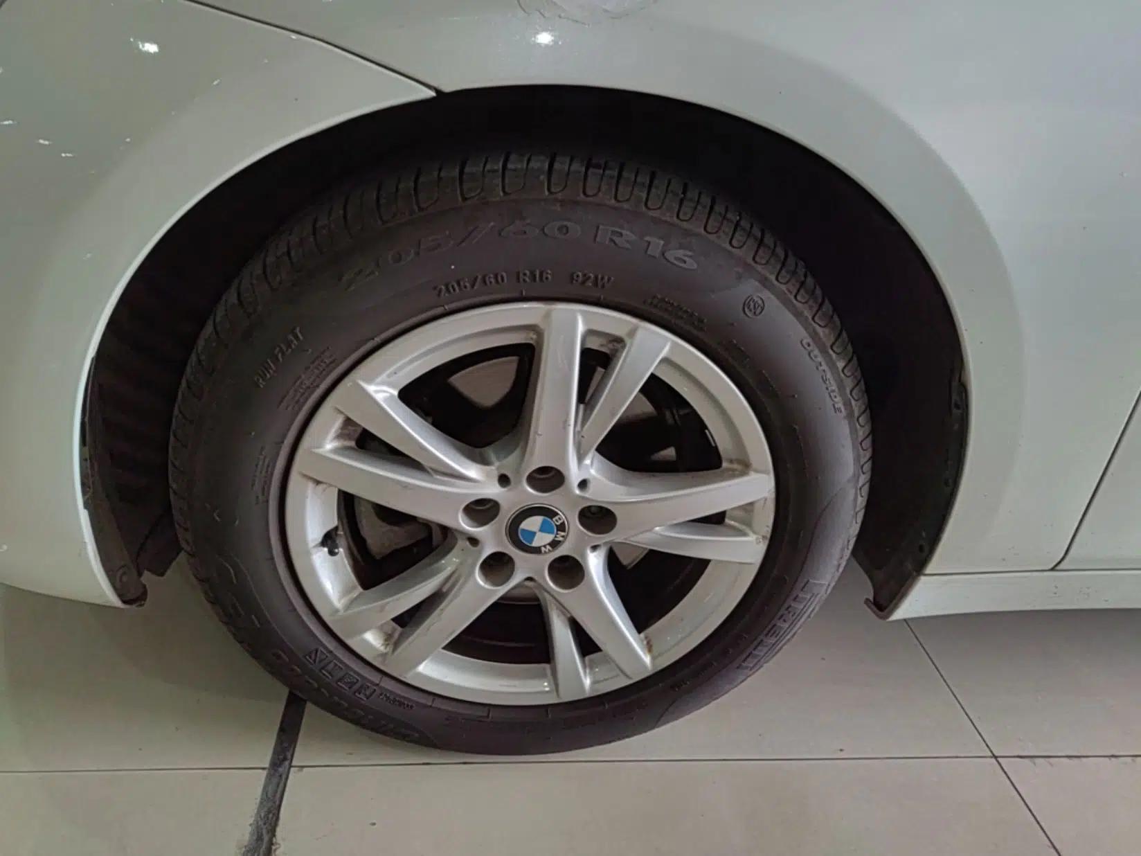 BMW 2 Series Active Tourer 2016 218i Leading Model — миниатюра 10
