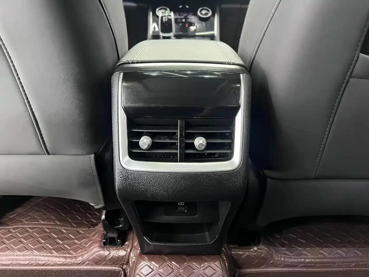 Chery Tiggo 8 2022 1.5TCI Automatic Premium Edition 7-Seater — миниатюра 16