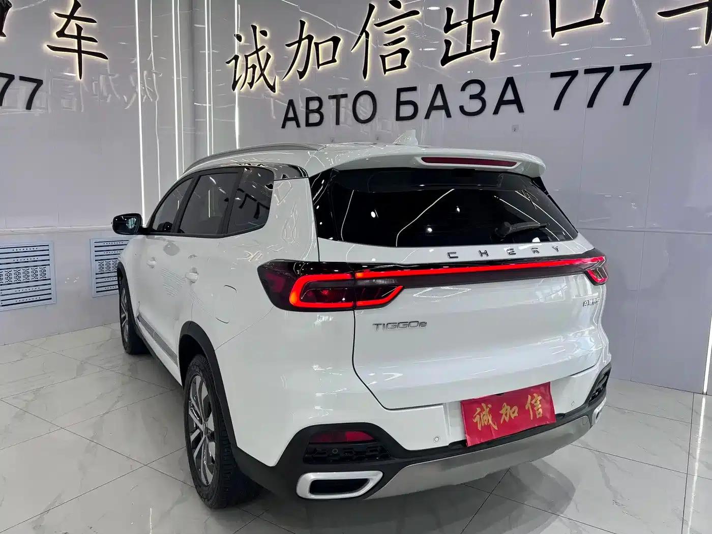 Chery Tiggo 8 2022 1.5TCI Automatic Premium Edition 7-Seater — миниатюра 4