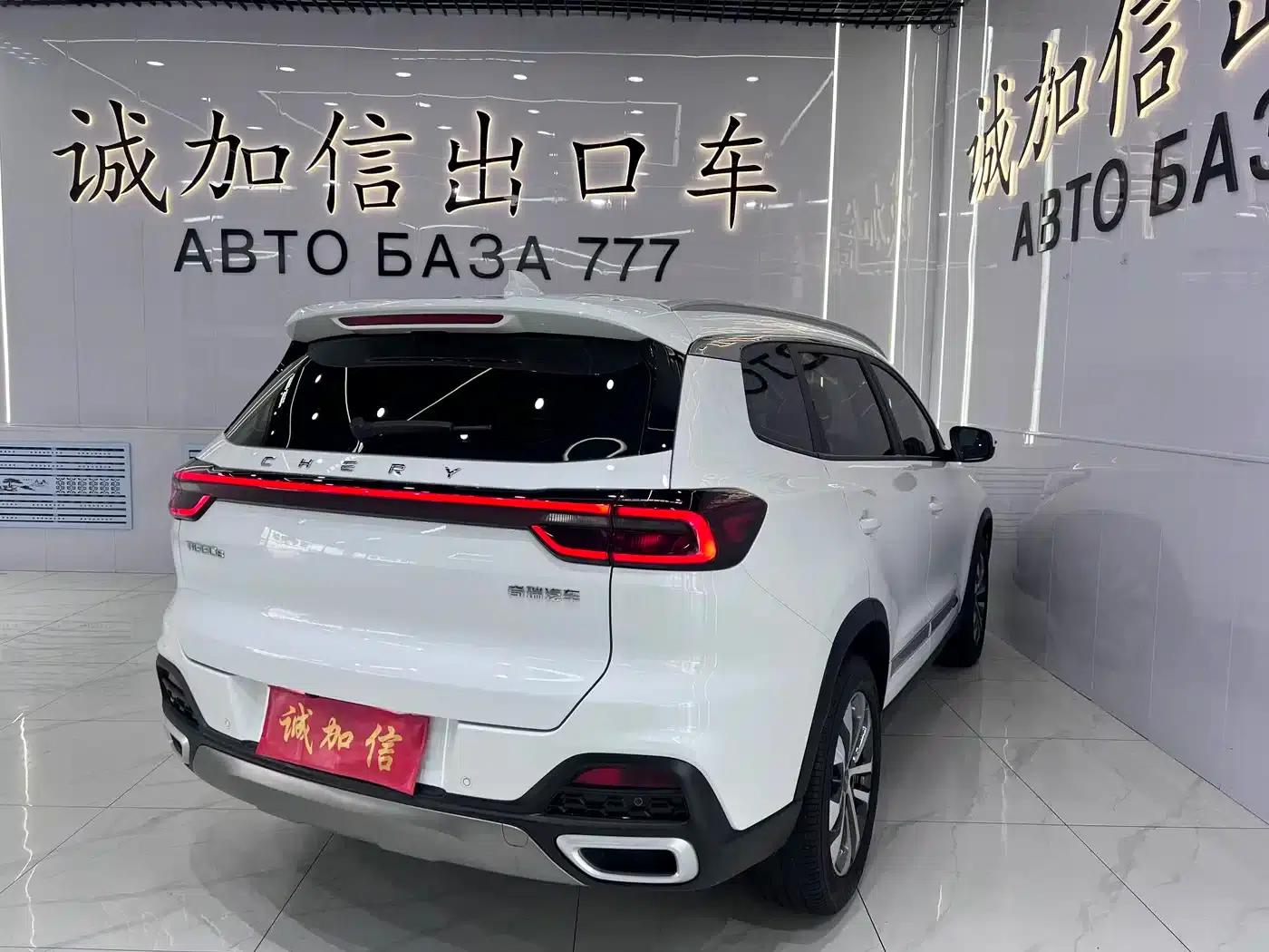 Chery Tiggo 8 2022 1.5TCI Automatic Premium Edition 7-Seater — миниатюра 6