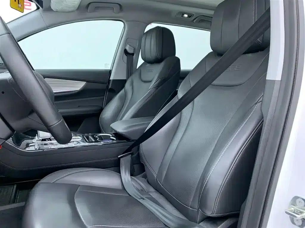 Chery Tiggo 8 2021 Kunpeng Edition 290TGDI Automatic Wind Chaser Edition — миниатюра 11