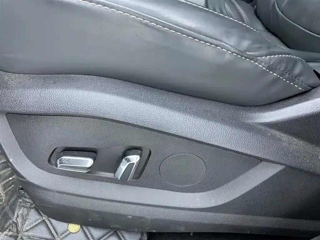 Chery Tiggo 8 2021 Kunpeng Edition 290TGDI Automatic Wind Chaser Edition — миниатюра 27
