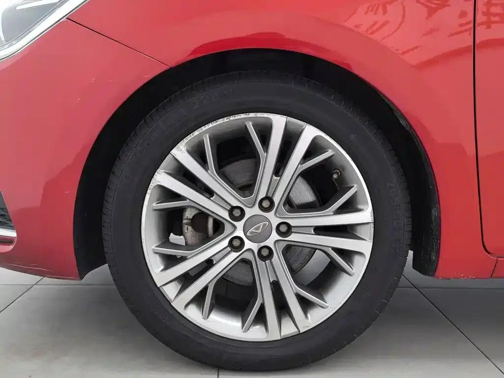 Chery Arrizo 5 2017 1.5L CVT Deluxe Edition — миниатюра 17