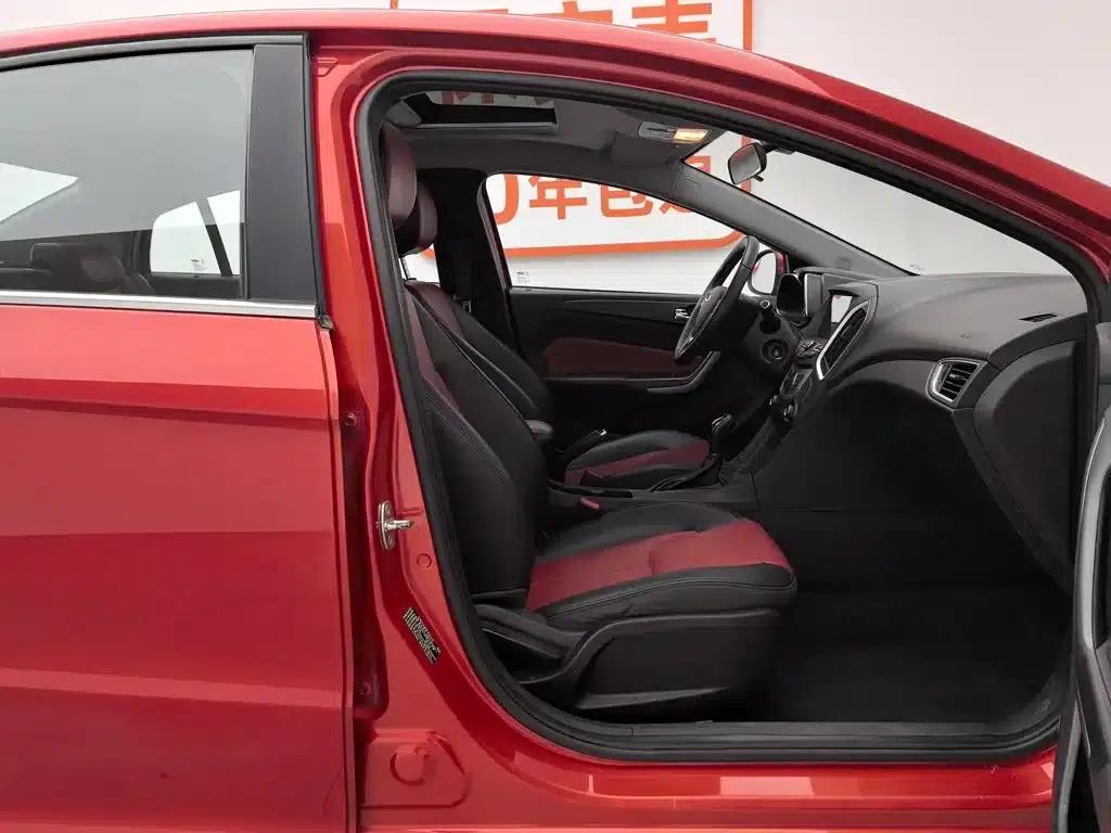Chery Arrizo 5 2017 1.5L CVT Deluxe Edition — миниатюра 23