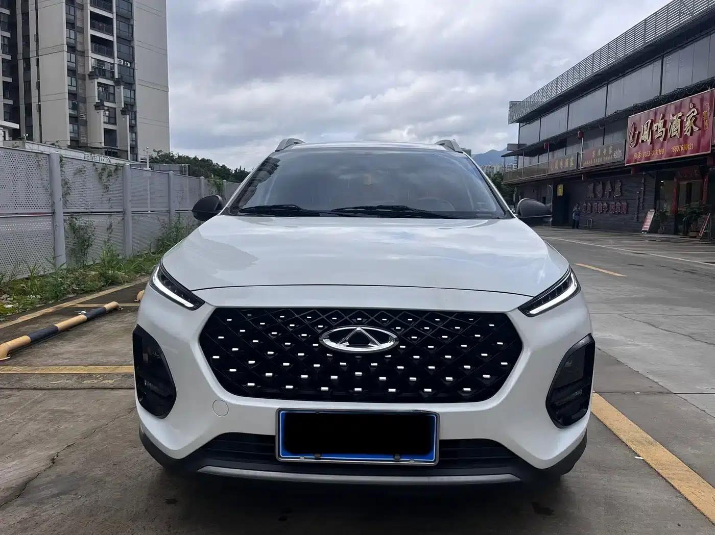 Chery Tiggo 3x 2022 Diamond Edition 1.5L CVT Elite Edition — миниатюра 2