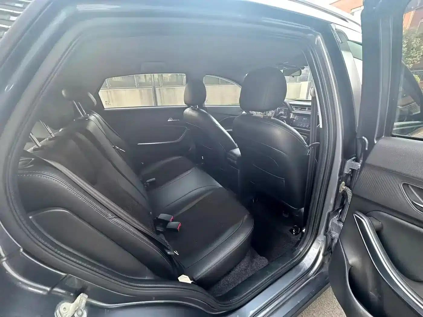 Chery Tiggo 3x 2018 1.5L Automatic Elite Edition — миниатюра 13