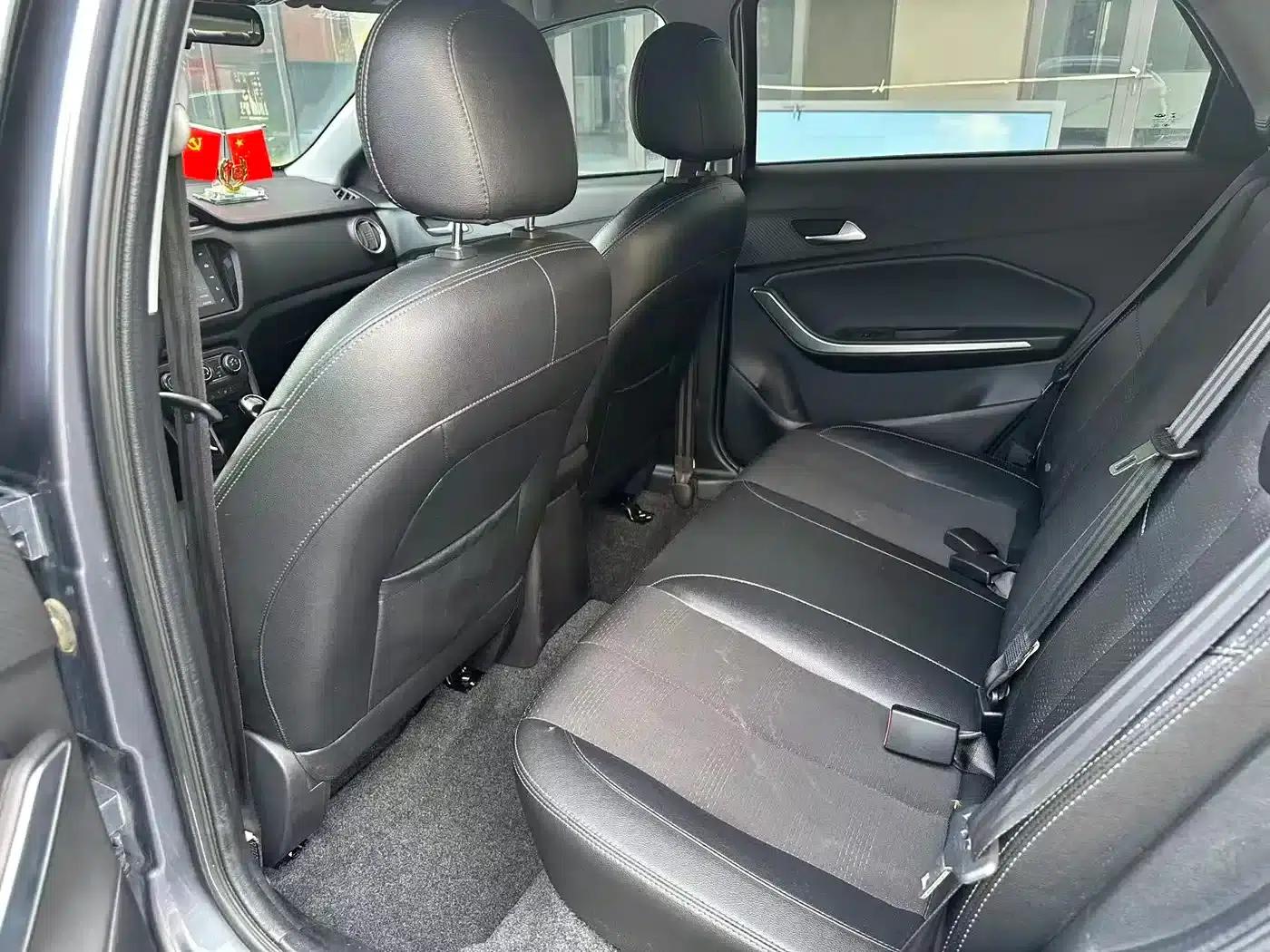 Chery Tiggo 3x 2018 1.5L Automatic Elite Edition — миниатюра 6