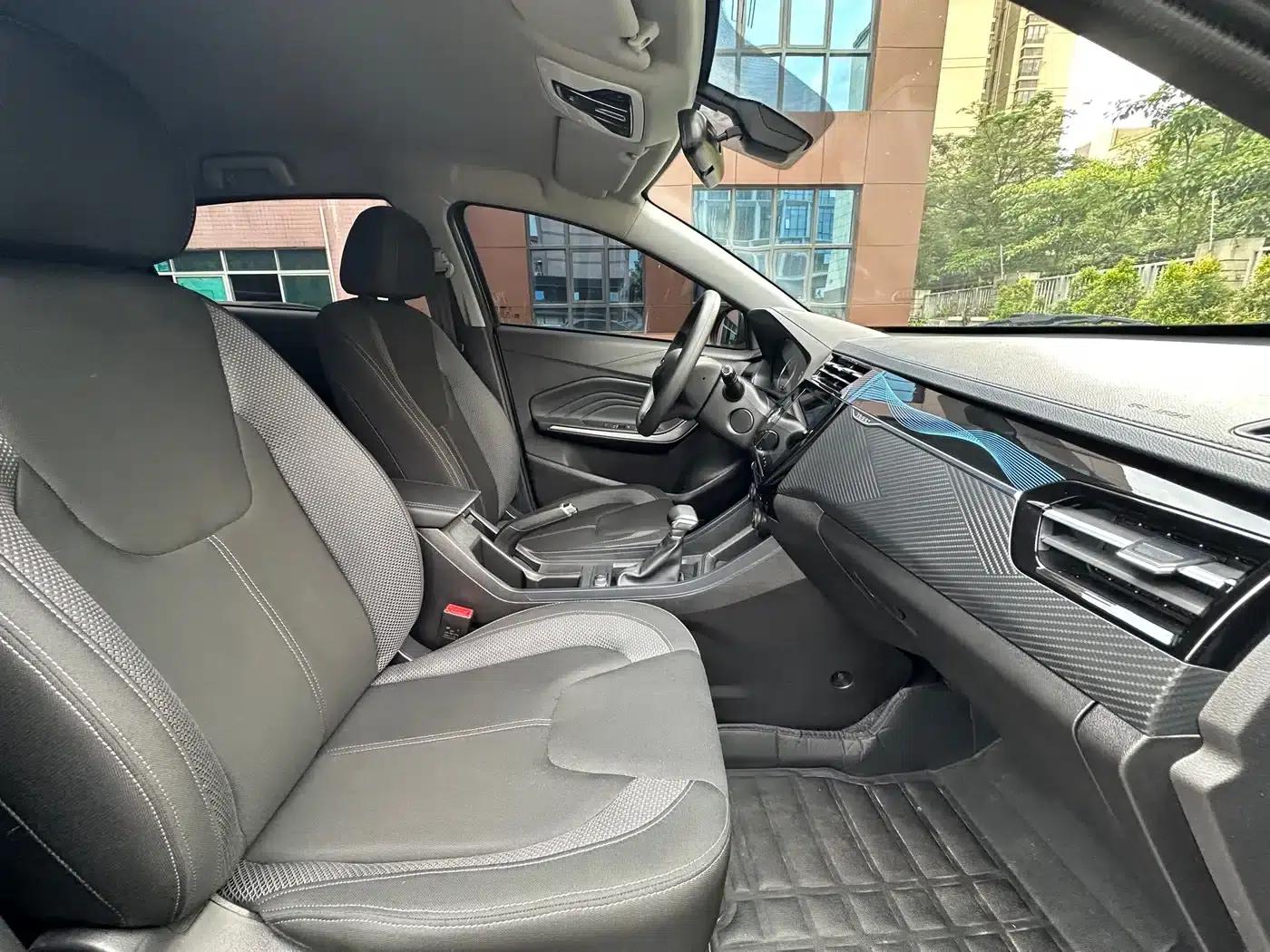 Chery Tiggo 3x 2024 1.5L CVT Premium Edition — миниатюра 6