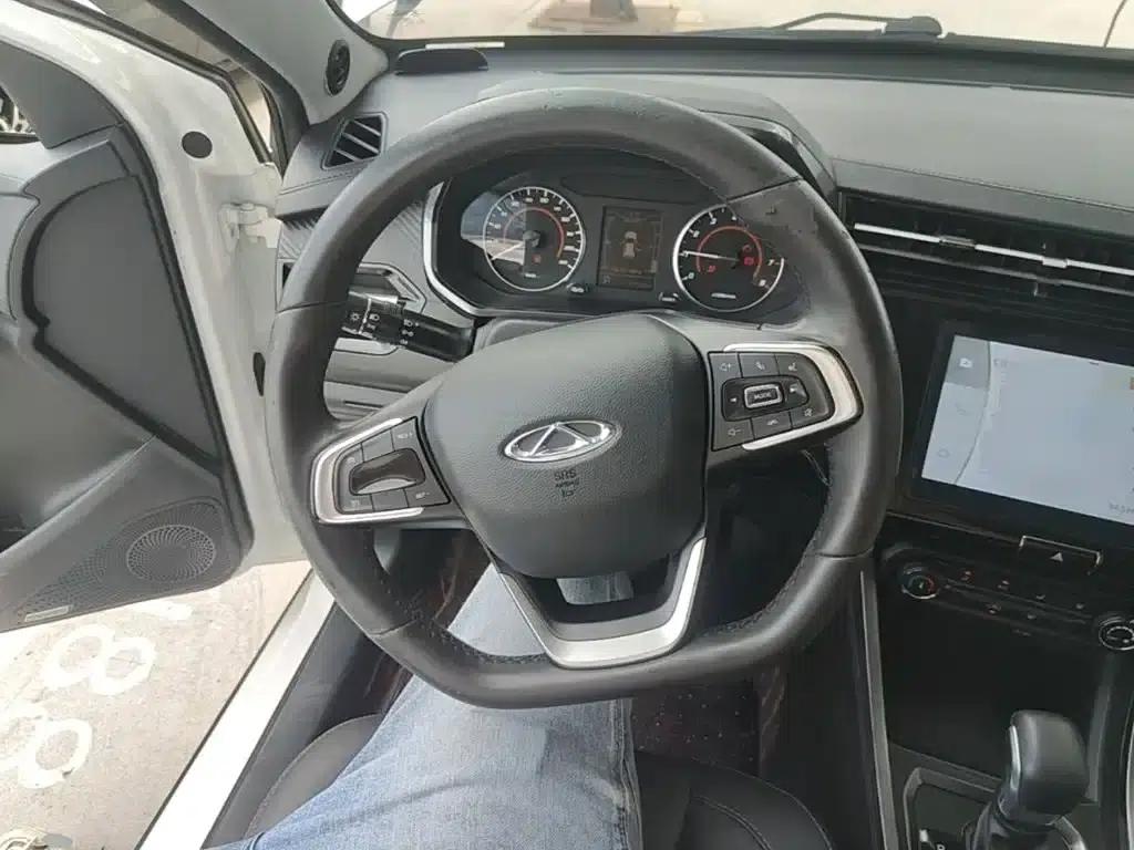 Chery Tiggo 3x 2021 PLUS 1.5L CVT Enjoyable Red Date Edition — миниатюра 11
