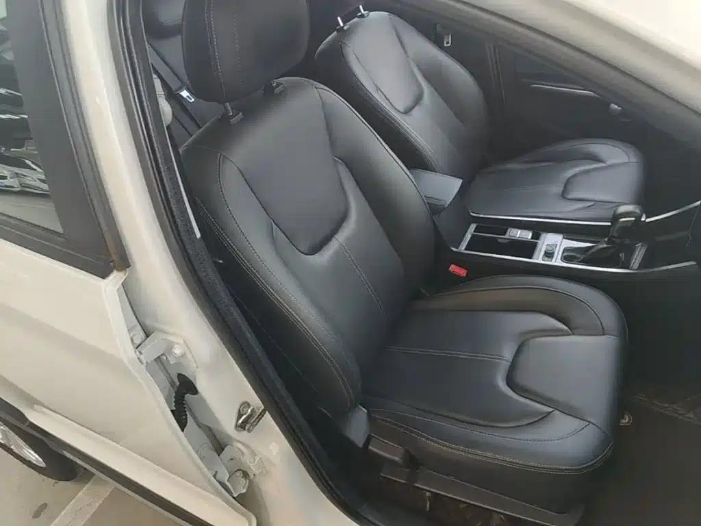Chery Tiggo 3x 2021 PLUS 1.5L CVT Enjoyable Red Date Edition — миниатюра 25