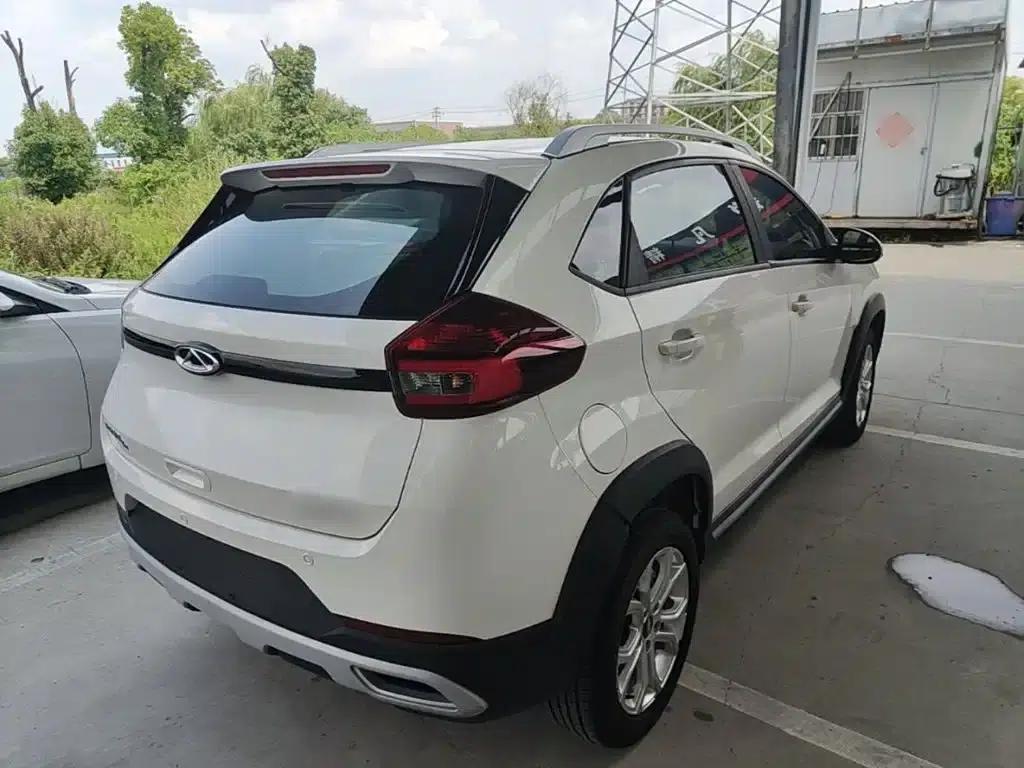 Chery Tiggo 3x 2021 PLUS 1.5L CVT Enjoyable Red Date Edition — миниатюра 7