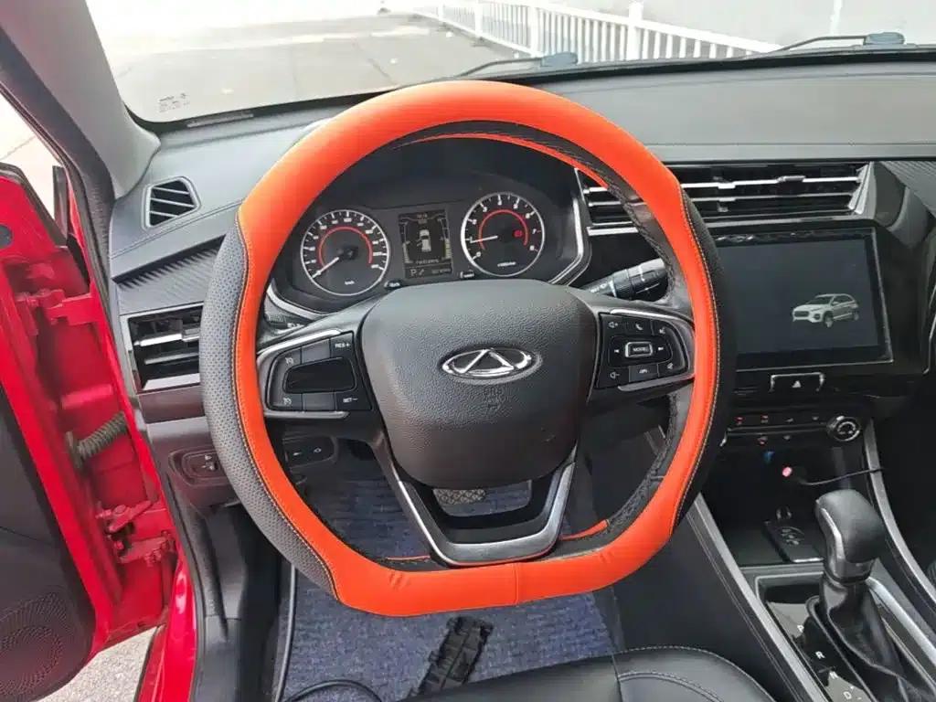 Chery Tiggo 3x 2021 PLUS 1.5L CVT Enjoyable Red Date Edition — миниатюра 11
