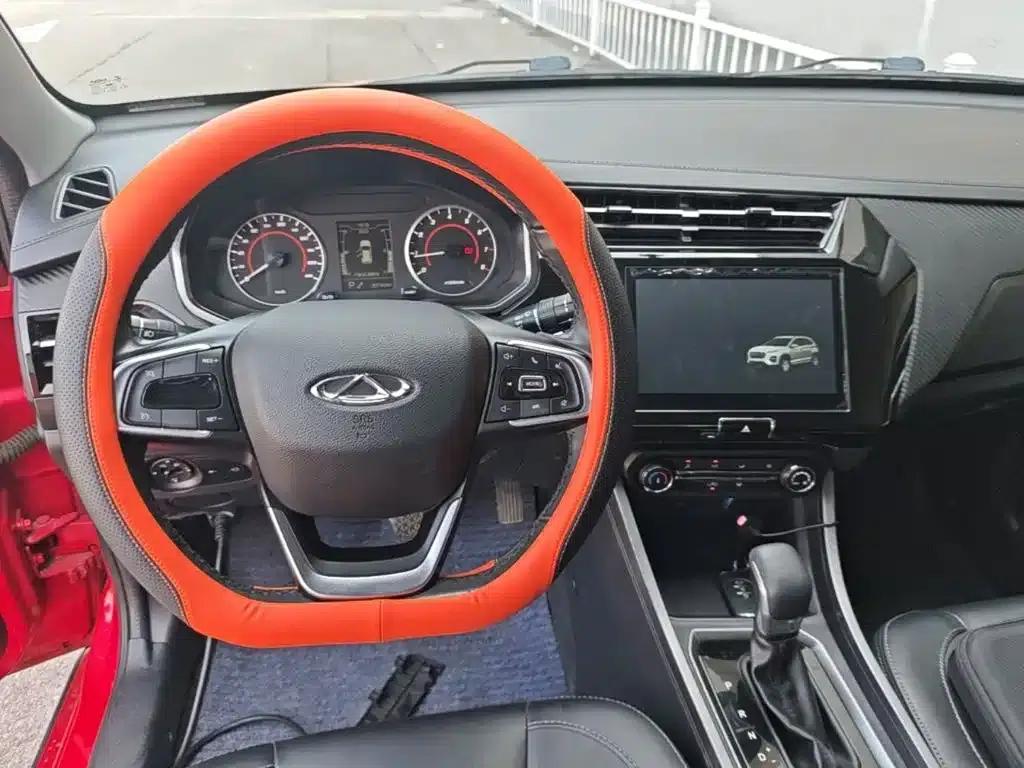 Chery Tiggo 3x 2021 PLUS 1.5L CVT Enjoyable Red Date Edition — миниатюра 10