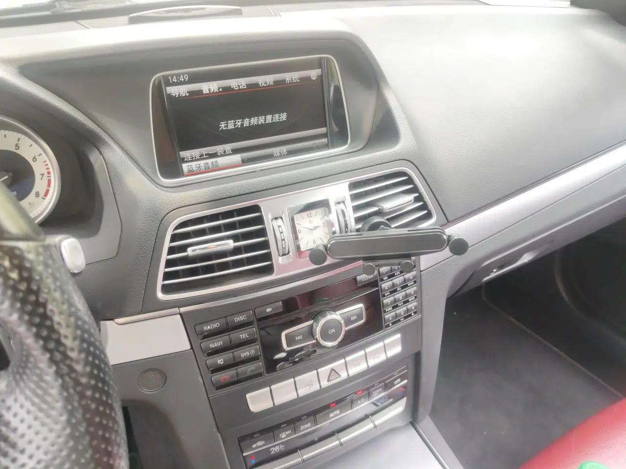 Mercedes-Benz E-Class 2014 E 260 Coupe — миниатюра 13