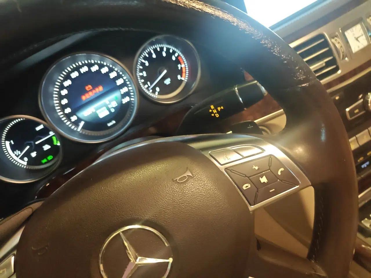Mercedes-Benz E-Class 2014 E 400 L Hybrid — миниатюра 14