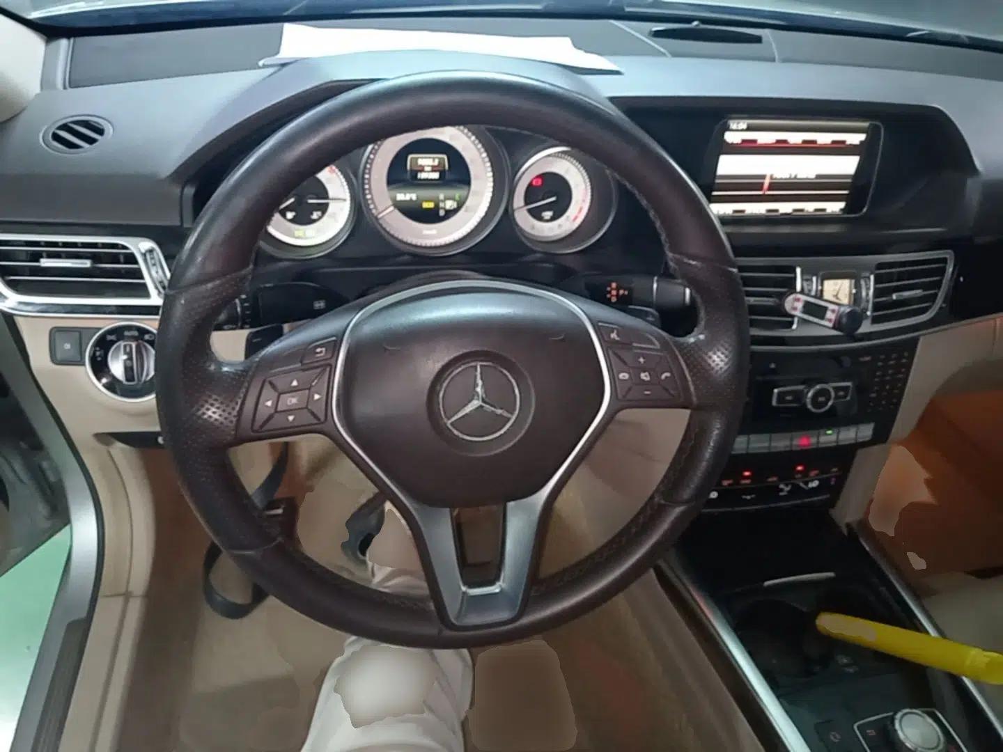 Mercedes-Benz E-Class 2015 E 180 L Sport Edition — миниатюра 18