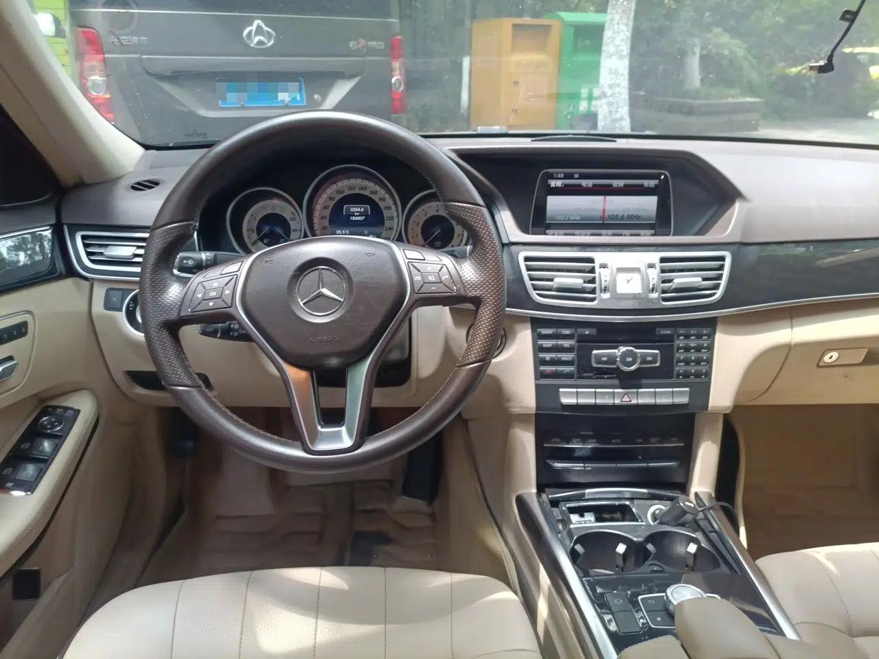 Mercedes-Benz E-Class 2015 E 260 L Sport Edition — миниатюра 9