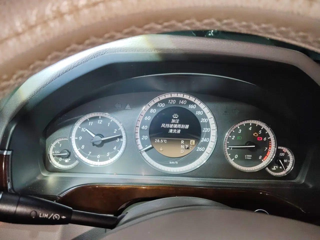 Mercedes-Benz E-Class 2012 E 300 L Elegant Model — миниатюра 11