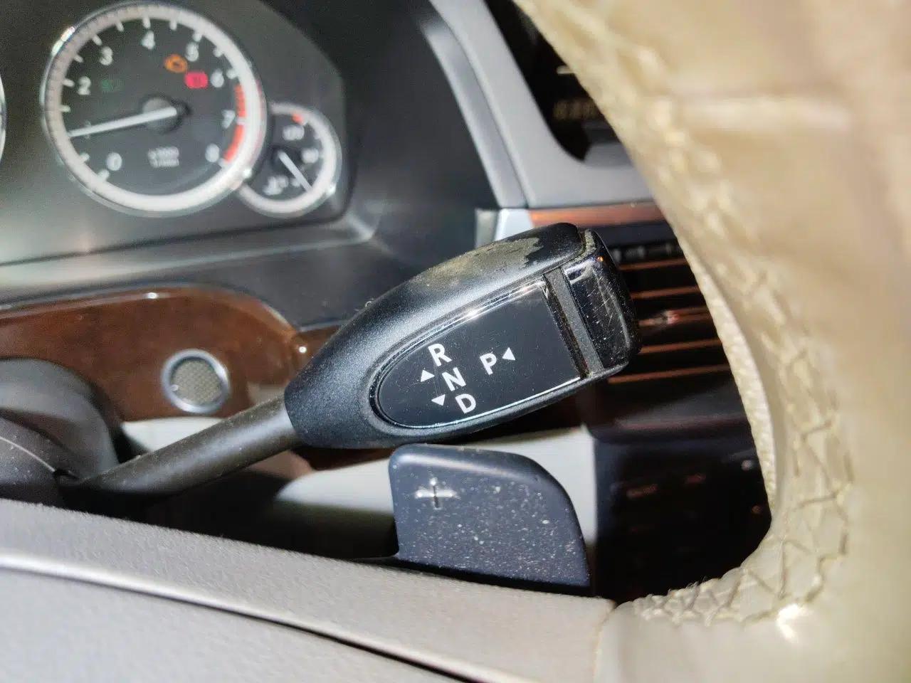 Mercedes-Benz E-Class 2012 E 300 L Elegant Model — миниатюра 14