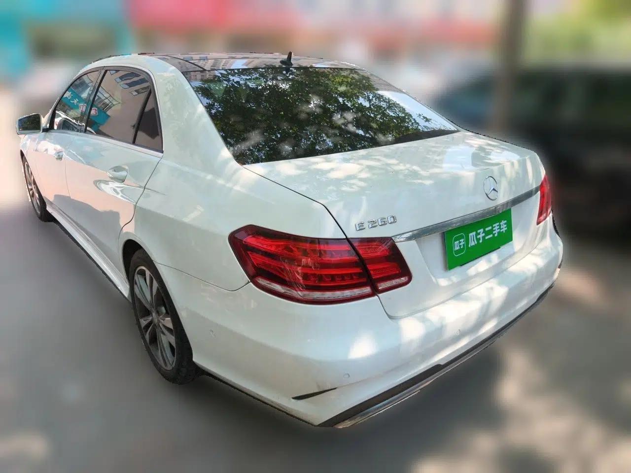 Mercedes-Benz E-Class 2015 E 260 L Sport & Fashion Model — миниатюра 4