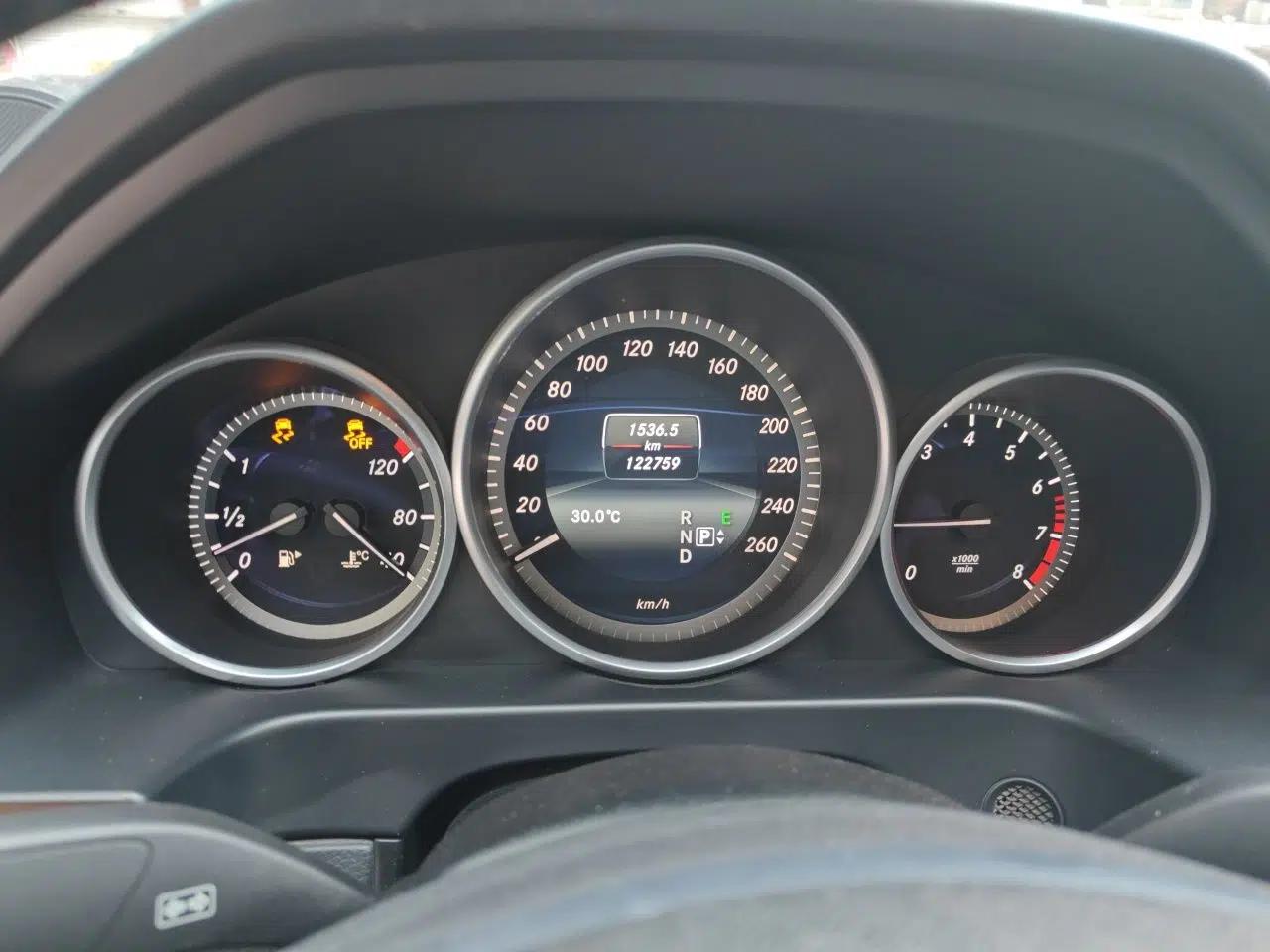 Mercedes-Benz E-Class 2015 E 320 L 4MATIC — миниатюра 12