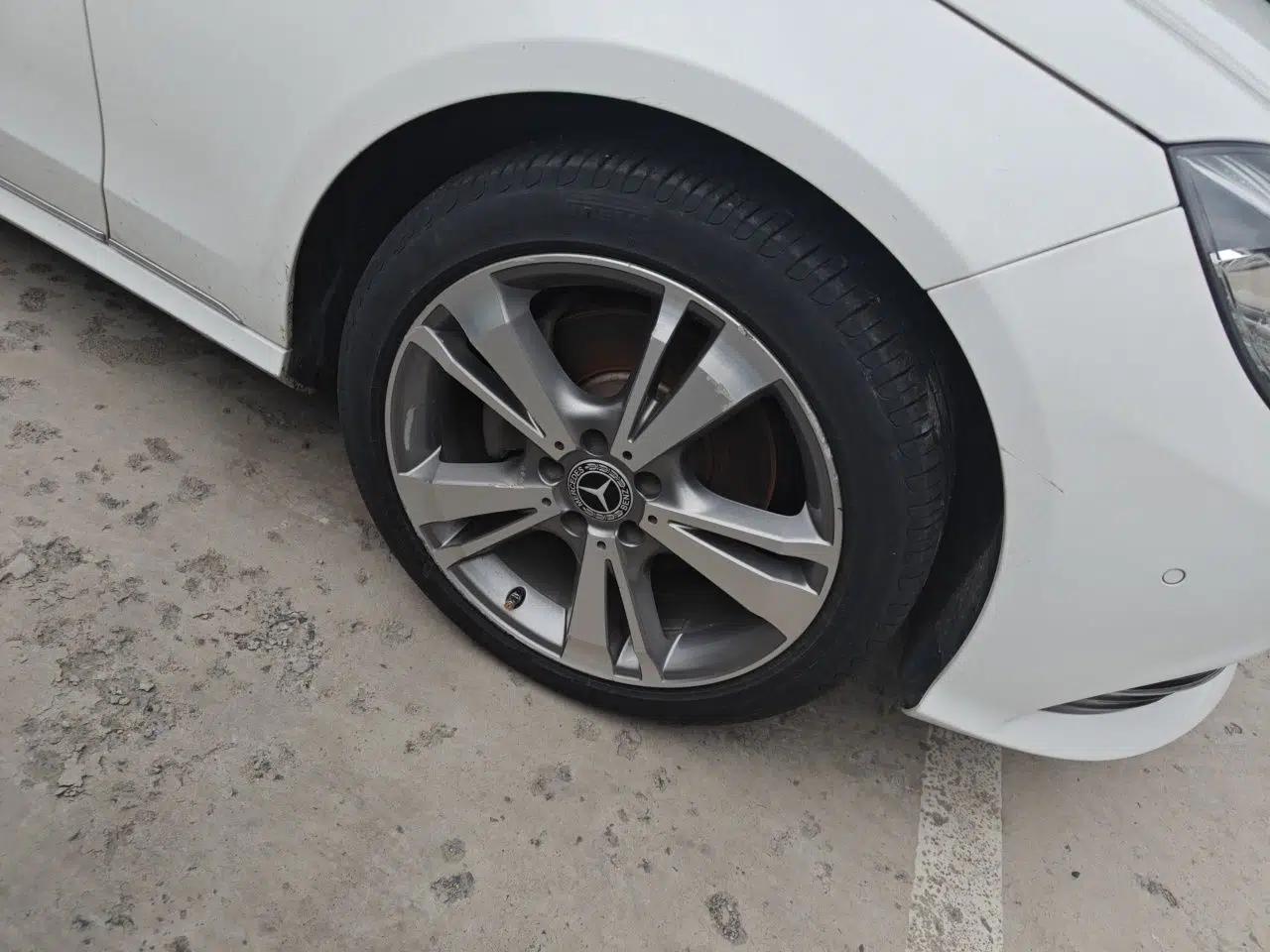 Mercedes-Benz E-Class 2015 E 320 L 4MATIC — миниатюра 8