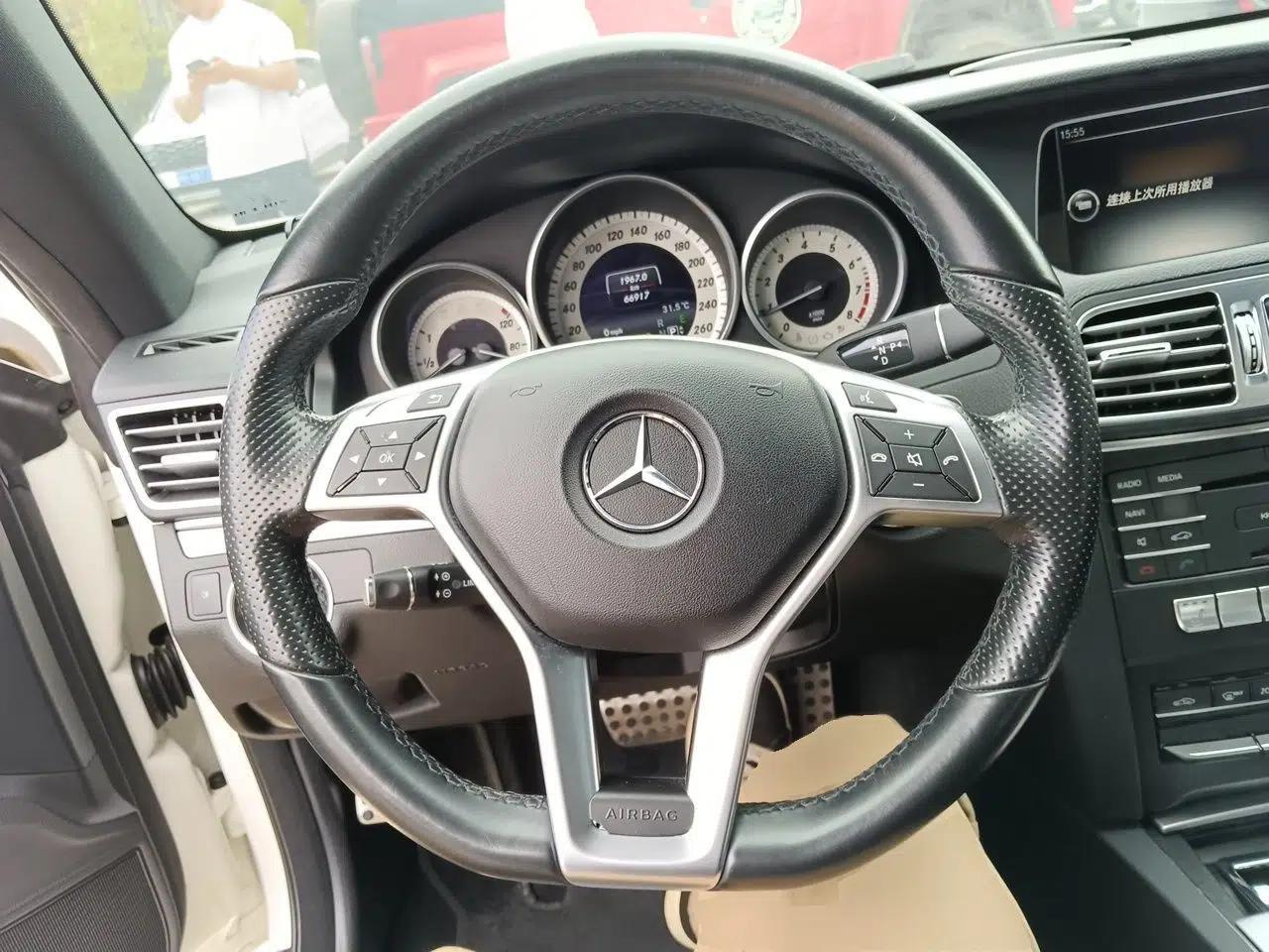 Mercedes-Benz E-Class 2016 E 200 Coupe Dynamic Edition — миниатюра 10
