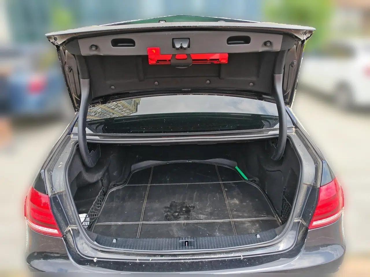 Mercedes-Benz E-Class 2015 E 260 L Sport Edition — миниатюра 19