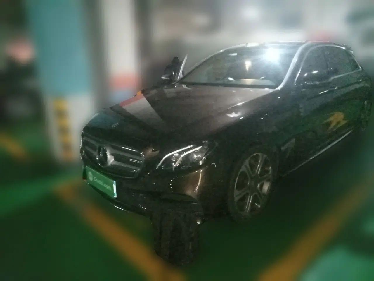 Mercedes-Benz E-Class 2016 E 300 L Sport Luxury Model — миниатюра 1