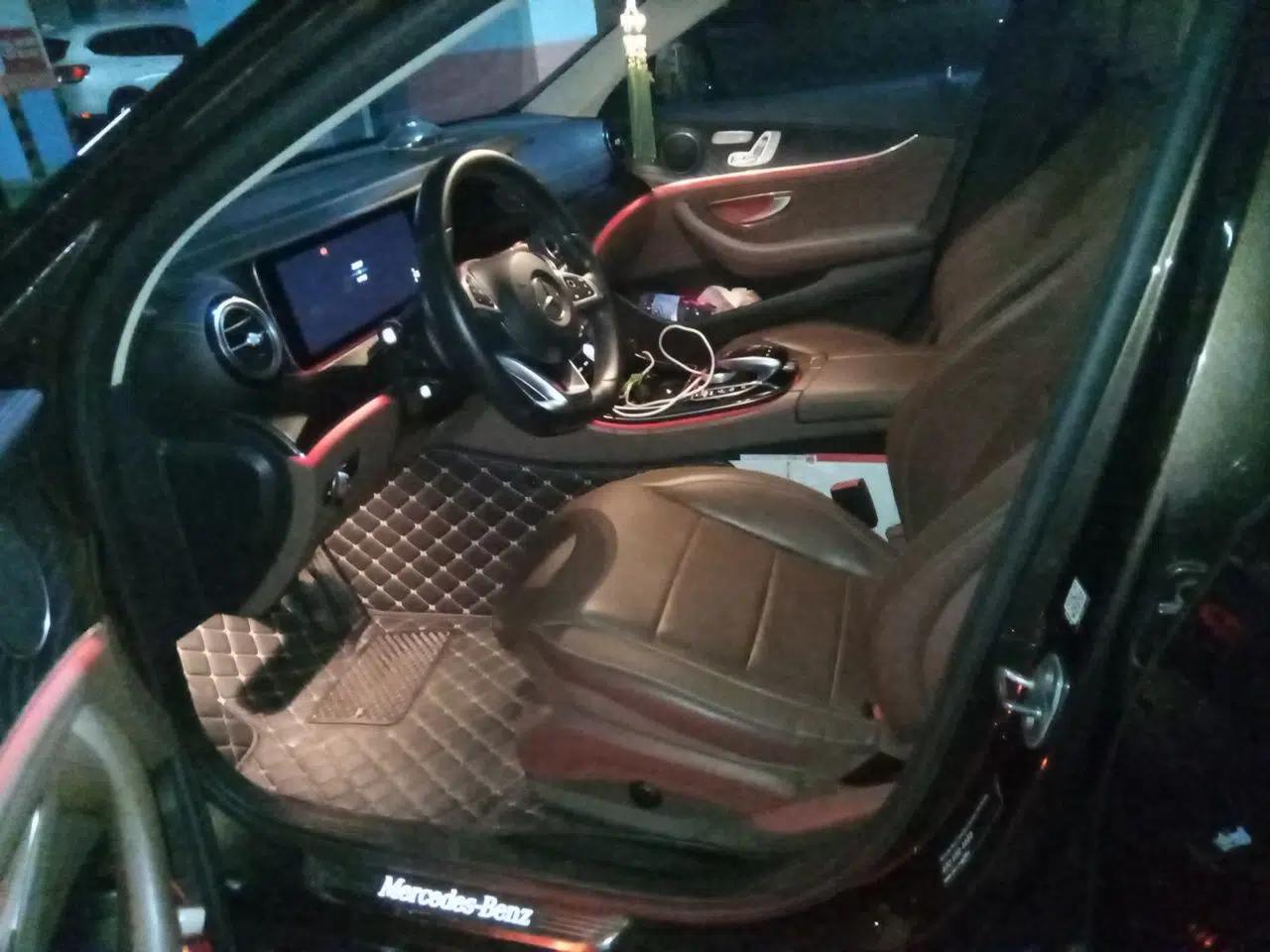 Mercedes-Benz E-Class 2016 E 300 L Sport Luxury Model — миниатюра 15