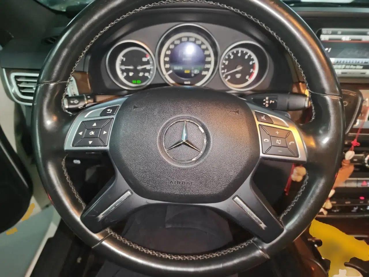 Mercedes-Benz E-Class 2015 E 200 L — миниатюра 10