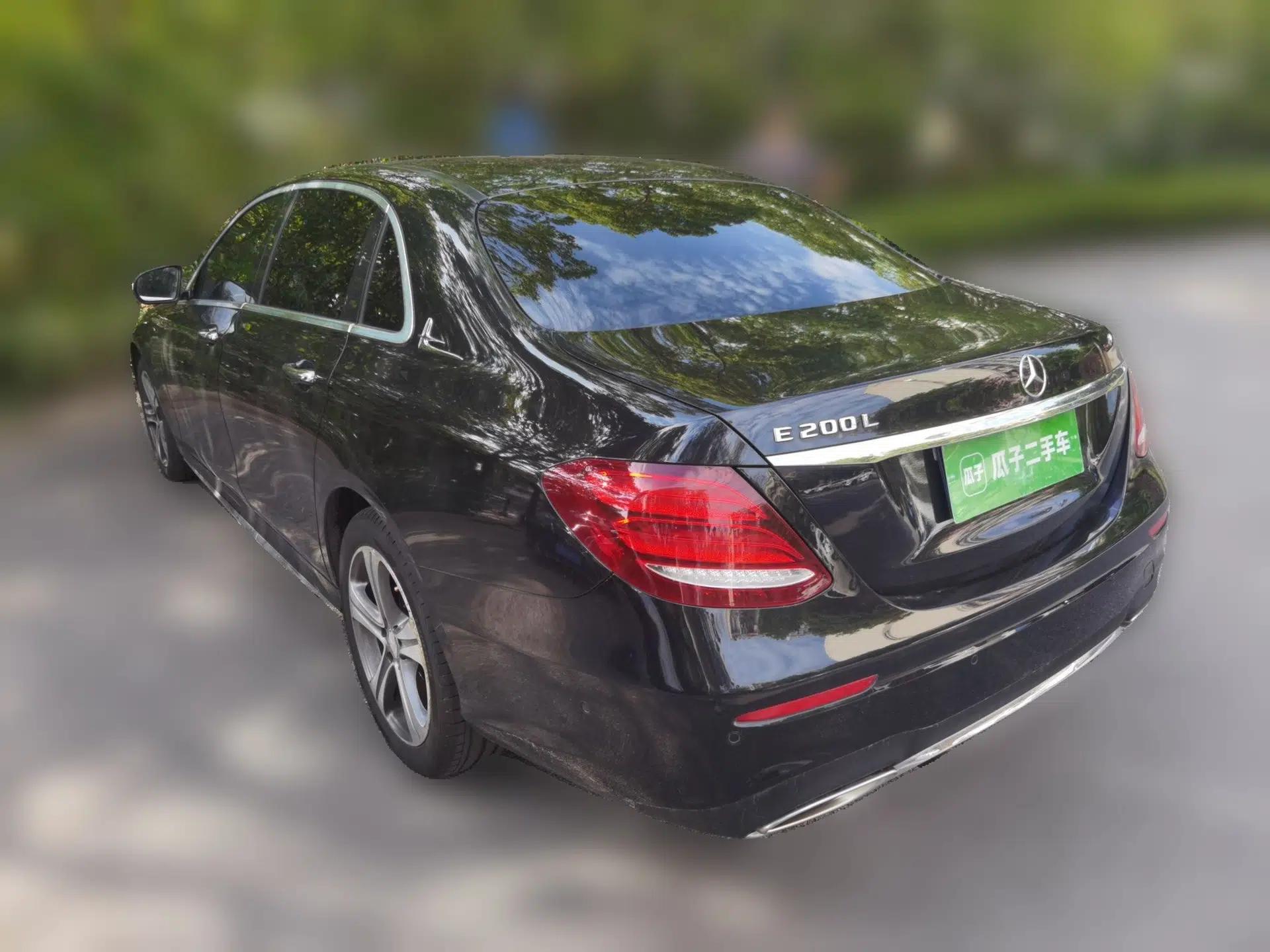 Mercedes-Benz E-Class 2016 E 200 L Sport Edition — миниатюра 4