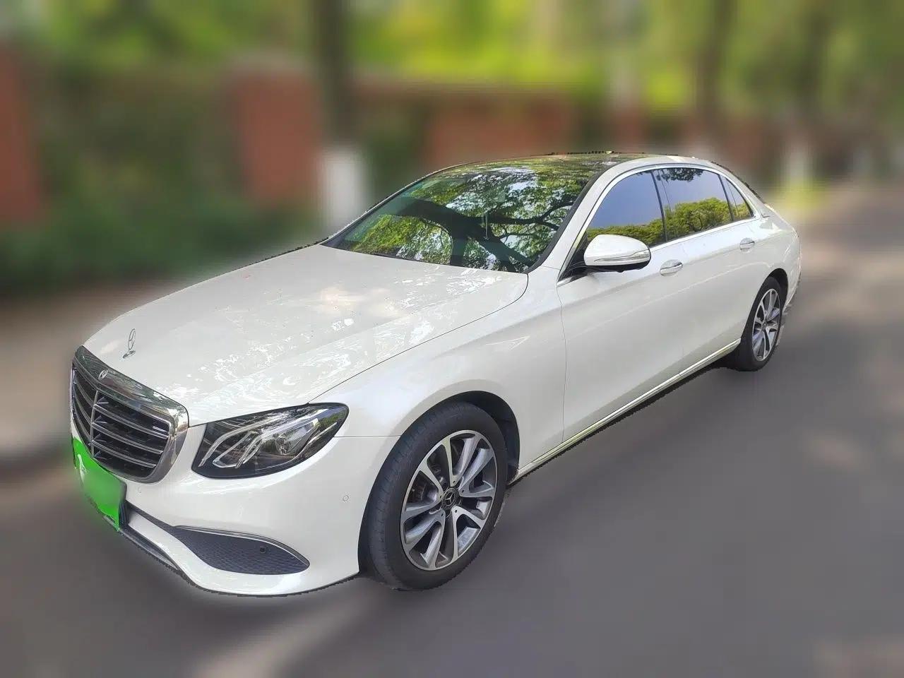 Mercedes-Benz E-Class 2017 E 300 L Luxury Model — миниатюра 1
