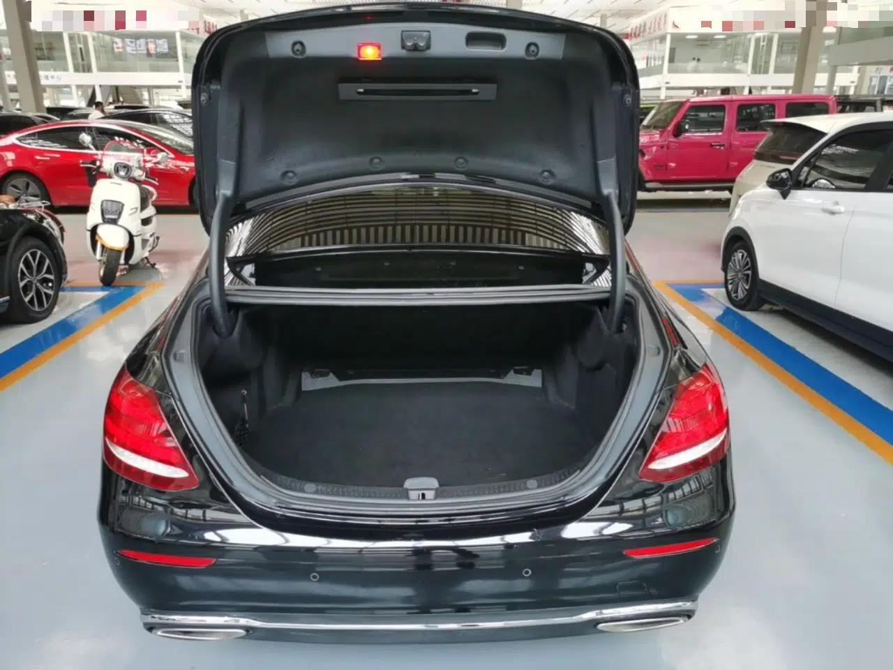 Mercedes-Benz E-Class 2019 E 300 L Stylish Model — миниатюра 22
